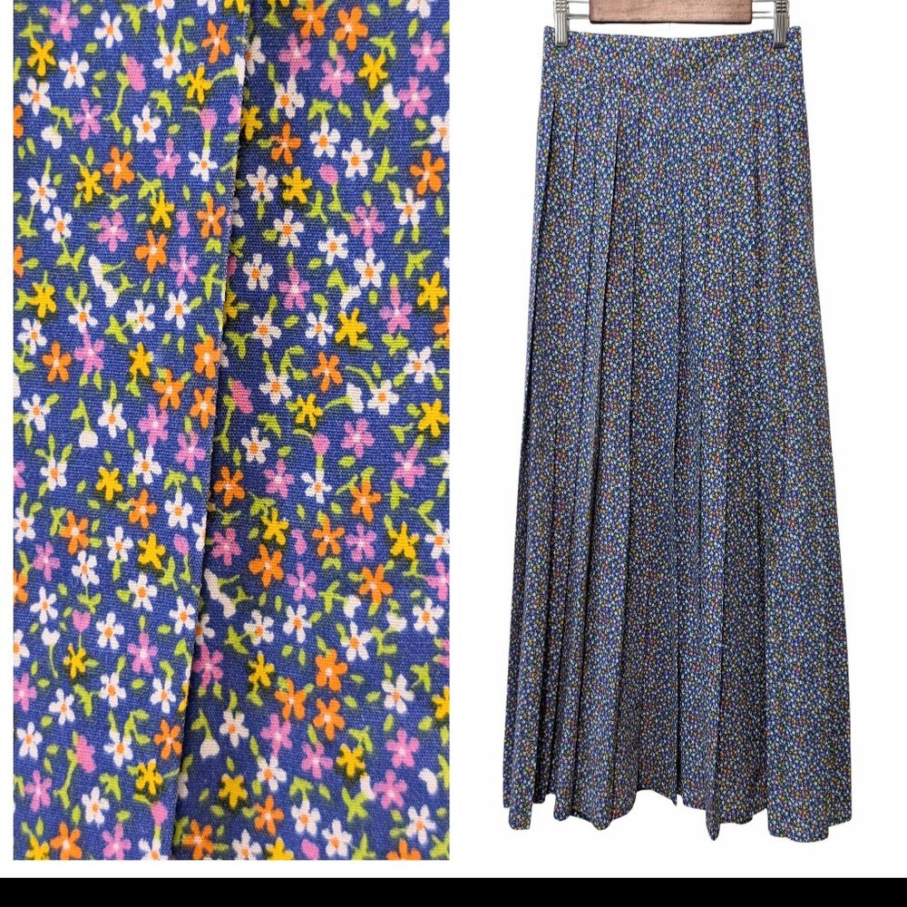 Vintage Handmade Womens Size S/M? Blue Micro Floral Pleated Cottagecore Skirt